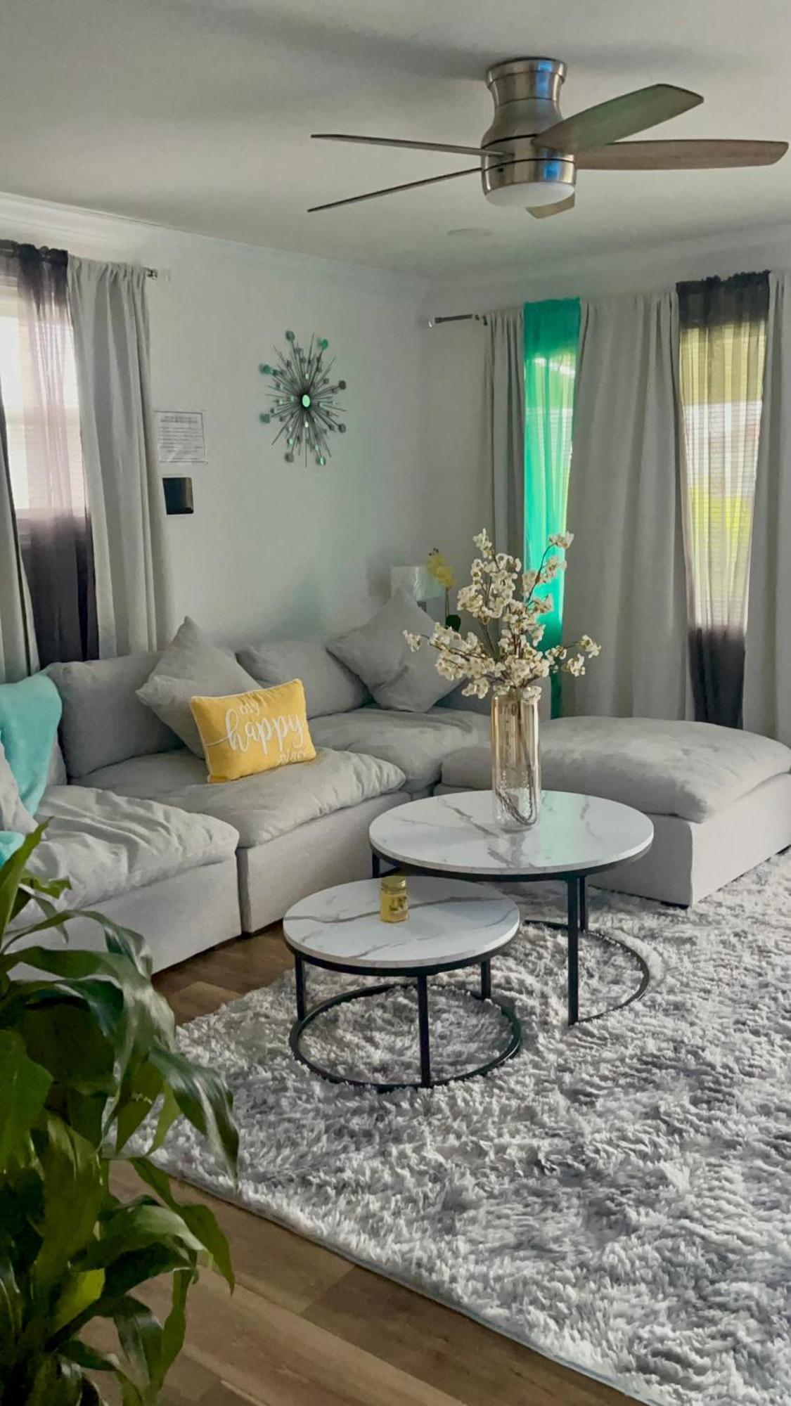 Stylish Cozy Quiet Family Retreat And Romantic Getaway Sleeps Up To 7 With Fast Wifi, Free Parking, Work Station, Alexa Enabled, Fenced In Backyard For Pets Grill Party Patio, Porch, Beach, Canal, Stadium,Boardwalk Restaurants, And Much More! Atlantic City Buitenkant foto