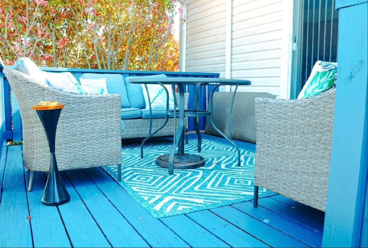 Stylish Cozy Quiet Family Retreat And Romantic Getaway Sleeps Up To 7 With Fast Wifi, Free Parking, Work Station, Alexa Enabled, Fenced In Backyard For Pets Grill Party Patio, Porch, Beach, Canal, Stadium,Boardwalk Restaurants, And Much More! Atlantic City Buitenkant foto
