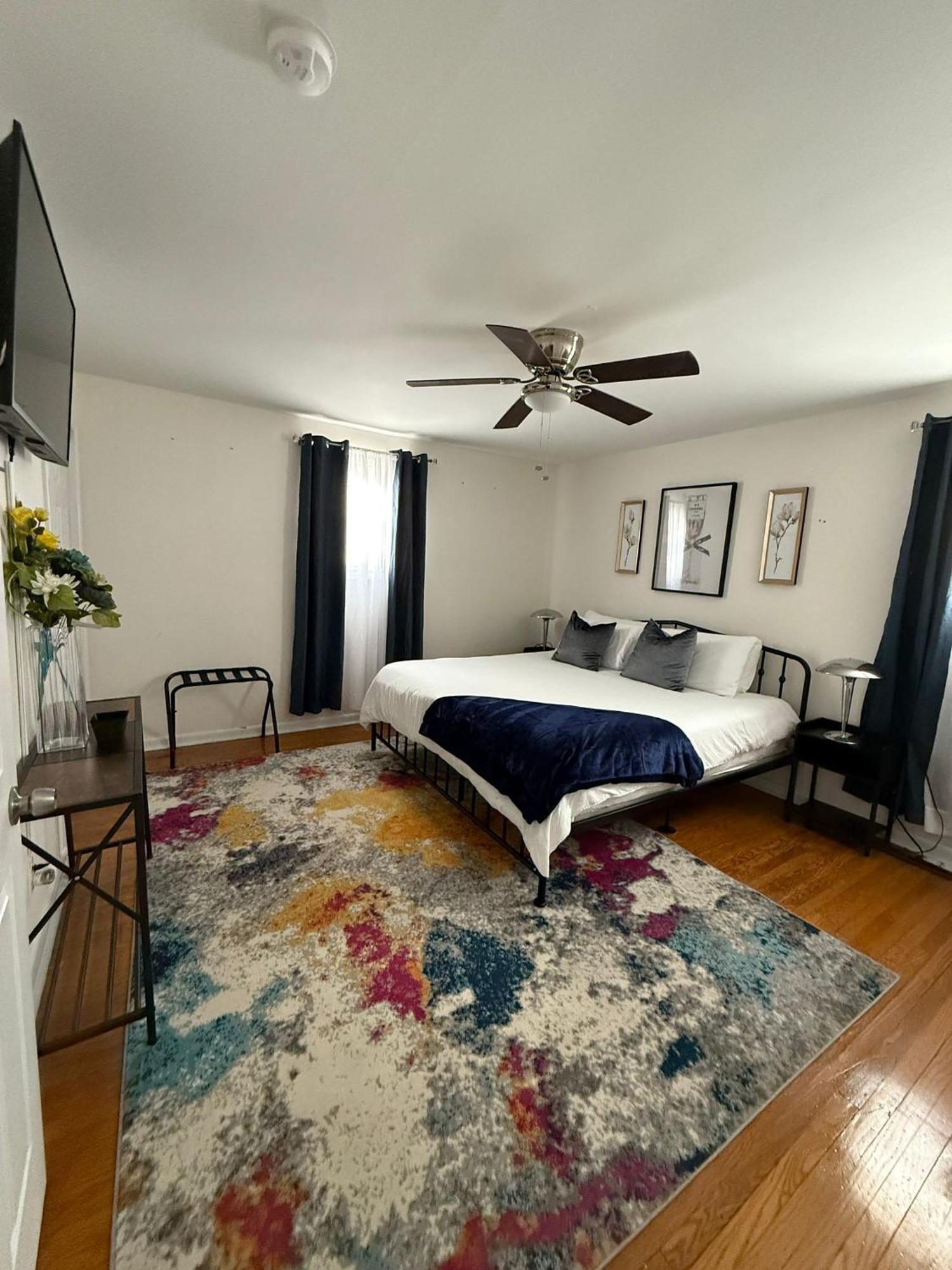 Stylish Cozy Quiet Family Retreat And Romantic Getaway Sleeps Up To 7 With Fast Wifi, Free Parking, Work Station, Alexa Enabled, Fenced In Backyard For Pets Grill Party Patio, Porch, Beach, Canal, Stadium,Boardwalk Restaurants, And Much More! Atlantic City Buitenkant foto