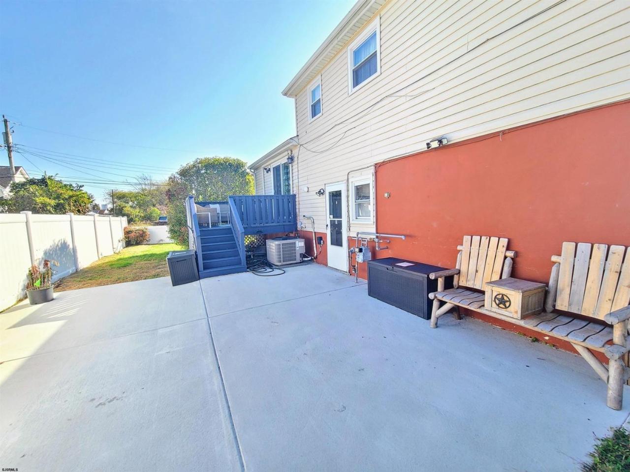 Stylish Cozy Quiet Family Retreat And Romantic Getaway Sleeps Up To 7 With Fast Wifi, Free Parking, Work Station, Alexa Enabled, Fenced In Backyard For Pets Grill Party Patio, Porch, Beach, Canal, Stadium,Boardwalk Restaurants, And Much More! Atlantic City Buitenkant foto